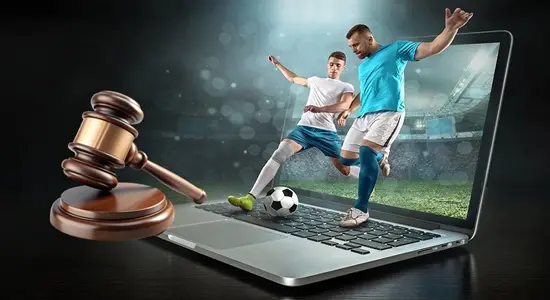 Beginilah Risiko Dan Implikasi Hukum Taruhan Bola Online Di Indonesia, Simak juga Tantangannya